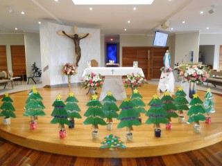 xmas tree liturgy (Mobile).JPG